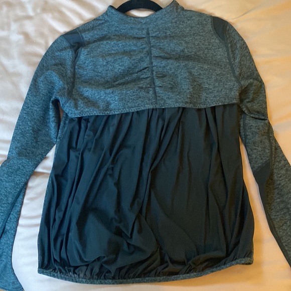 Under Armour All Season Gear Jacket - Picture 3 of 4